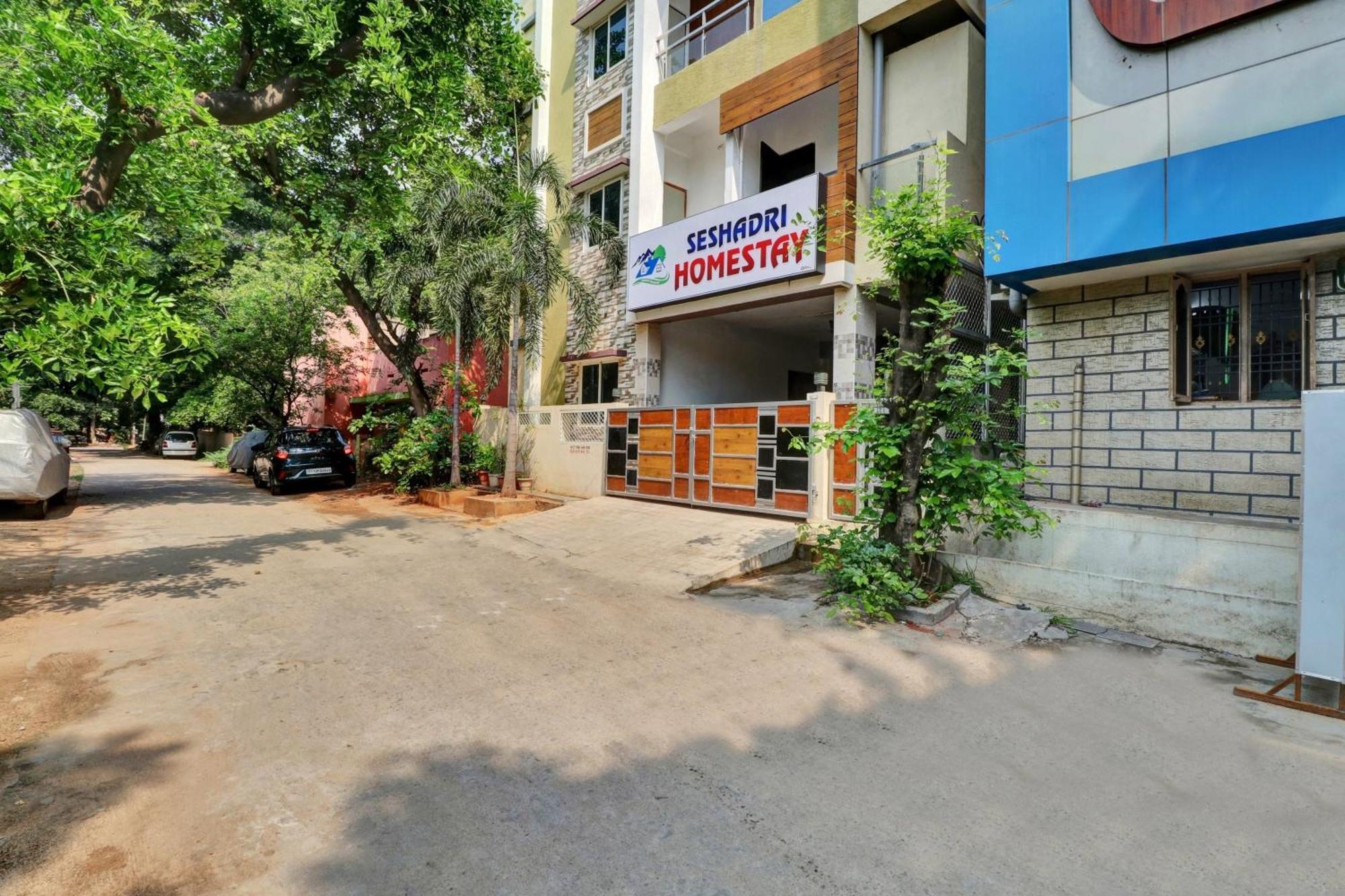 Hotel O Seshadri Homestay Tirupati Esterno foto
